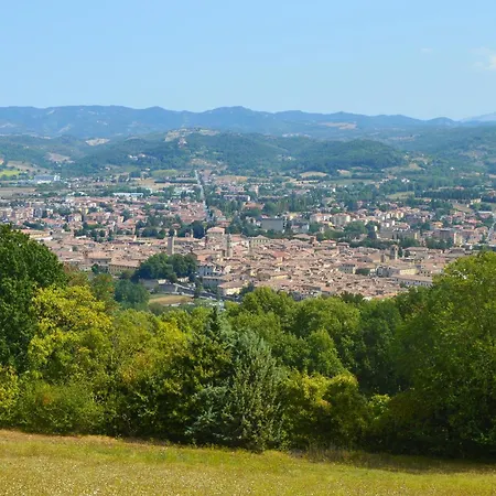 Dom wakacyjny Lovely In Monte Santa Maria Tibe *